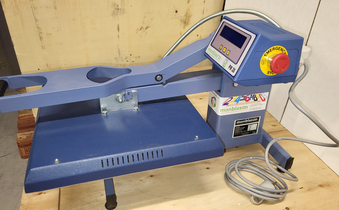 presse d'occasion photo de profil