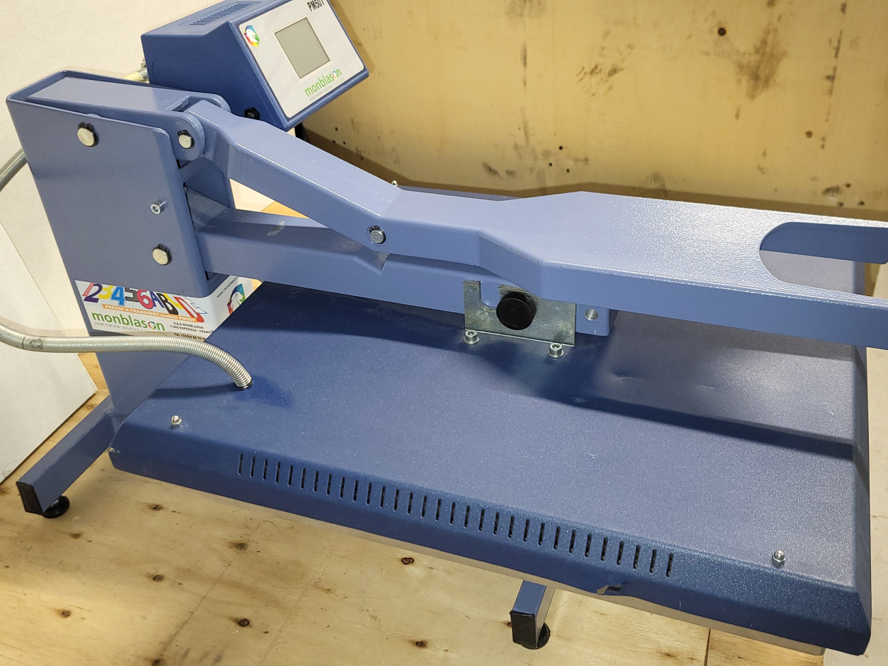 presse manuelle vue de profil